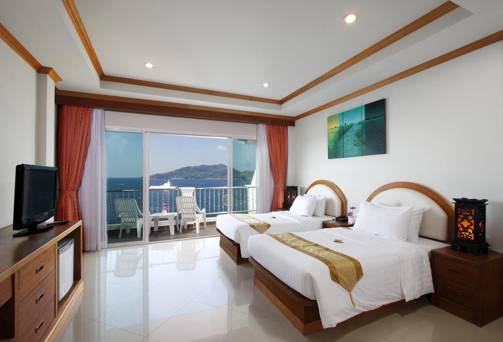 Blue Beach Club & Resort Patong Rum bild